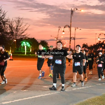 Runner Photo 3548464