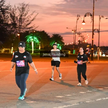 Runner Photo 3548471