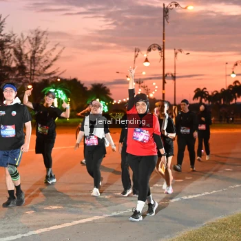 Runner Photo 3548477