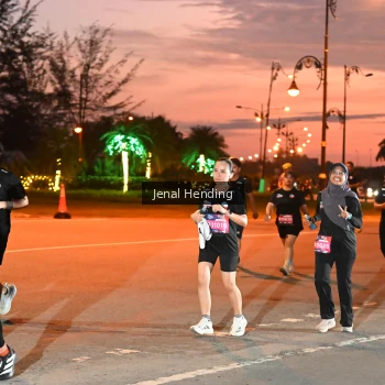 Runner Photo 3548490