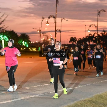 Runner Photo 3548496