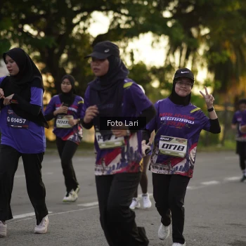 Runner Photo 3548506
