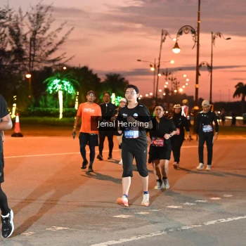 Runner Photo 3548511