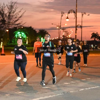 Runner Photo 3548512