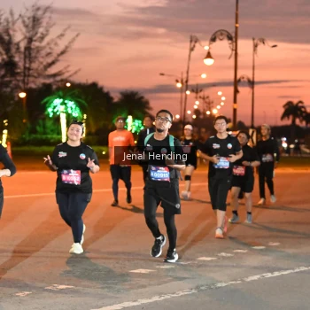 Runner Photo 3548513
