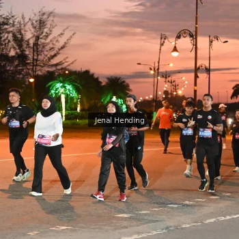 Runner Photo 3548517