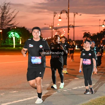 Runner Photo 3548534