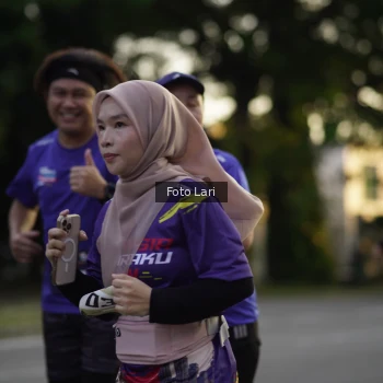 Runner Photo 3548630