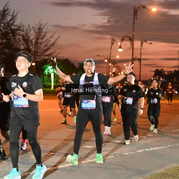 Runner Photo 3548631