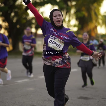Runner Photo 3548639