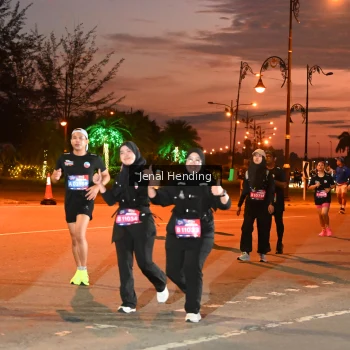 Runner Photo 3548646