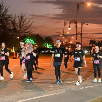 Runner Photo 3548648