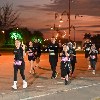 Runner Photo 3548676