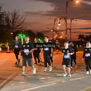Runner Photo 3548688