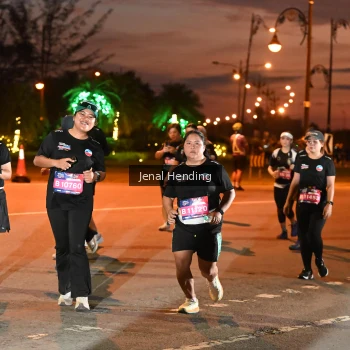 Runner Photo 3548718
