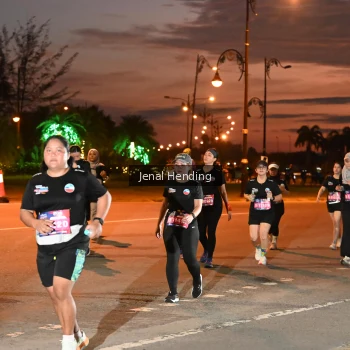 Runner Photo 3548720