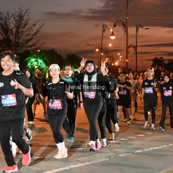 Runner Photo 3548734