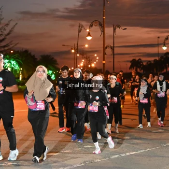 Runner Photo 3548741