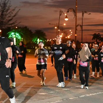 Runner Photo 3548747