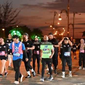 Runner Photo 3548755