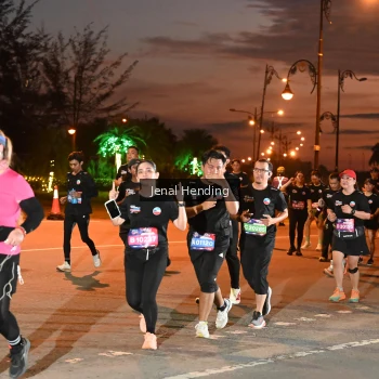 Runner Photo 3548766