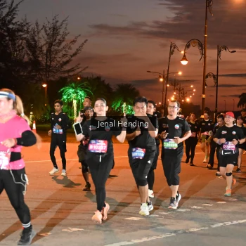 Runner Photo 3548767