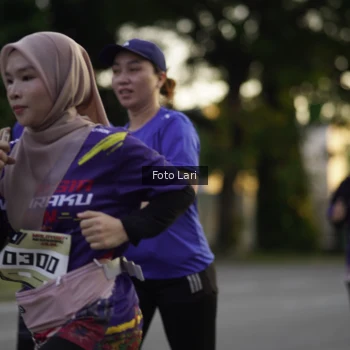 Runner Photo 3548793