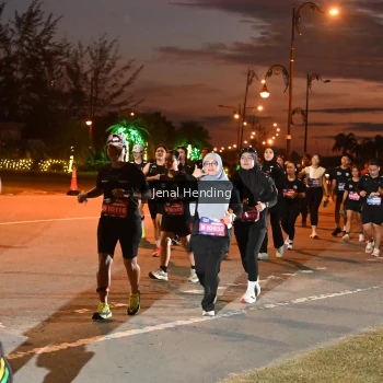 Runner Photo 3548798