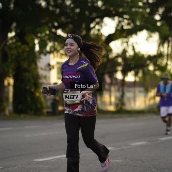 Runner Photo 3548815