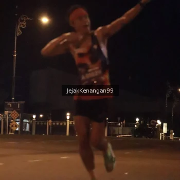 Runner Photo 3548867