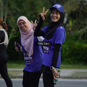 Runner Photo 3548891