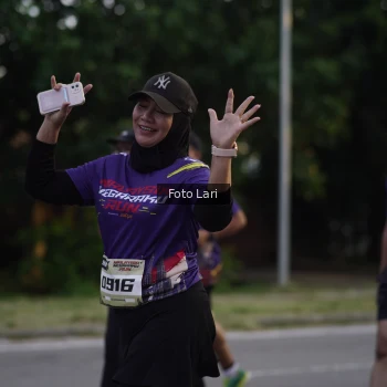 Runner Photo 3548947