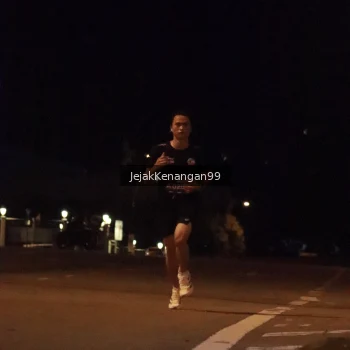 Runner Photo 3548993