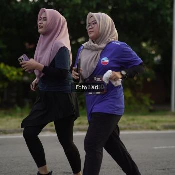Runner Photo 3549006