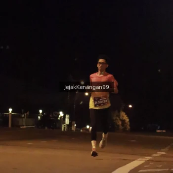 Runner Photo 3549019