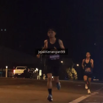 Runner Photo 3549047