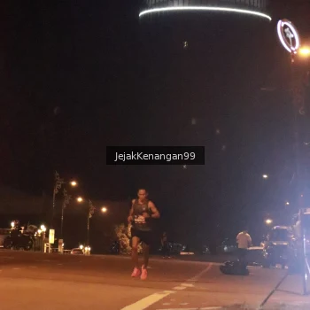 Runner Photo 3549057
