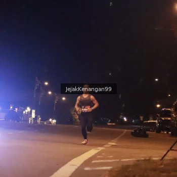 Runner Photo 3549059