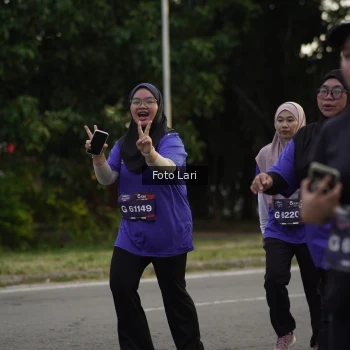 Runner Photo 3549118