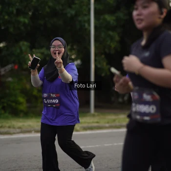 Runner Photo 3549121