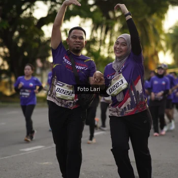 Runner Photo 3549142