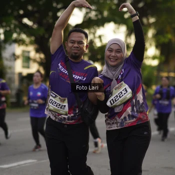 Runner Photo 3549143
