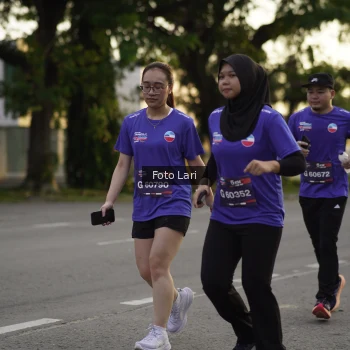 Runner Photo 3549146