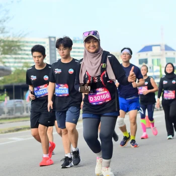 Runner Photo 3549275