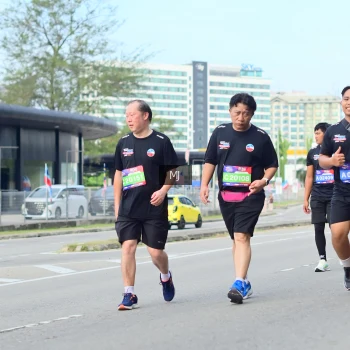 Runner Photo 3549284