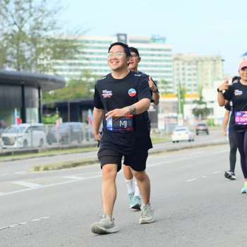 Runner Photo 3549309