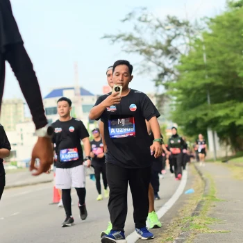 Runner Photo 3549371