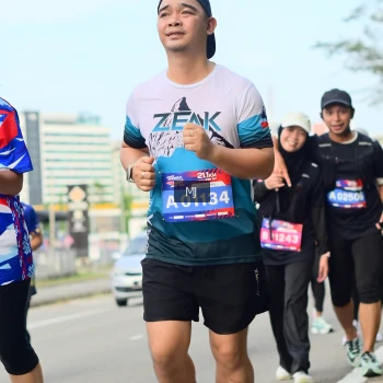 Runner Photo 3549387