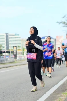 Runner Photo 3549398