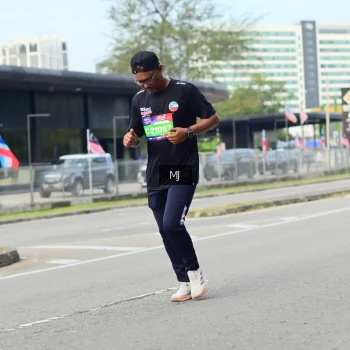 Runner Photo 3549422